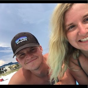 Meet your Posher, Alex